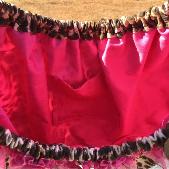 Handmade Leopard Round Bag - Picture 5 of 5